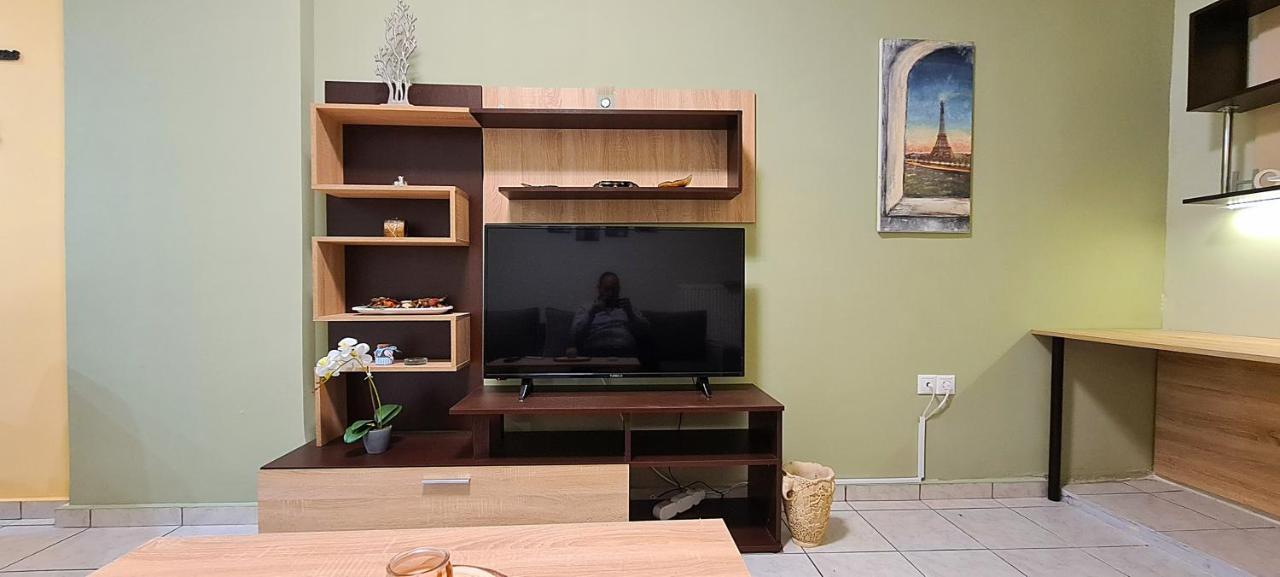 Apartment το σπίτι του γιωργάκη Athen